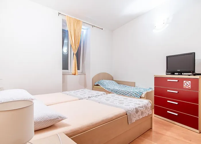 Apartment Goge